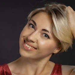 Voice actor Iryna